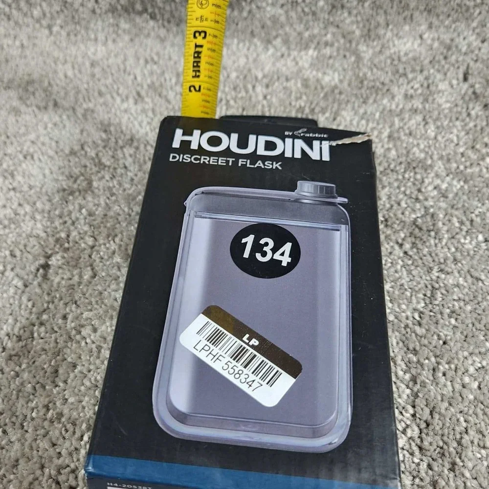 Houdini Discreet Flask Clear Plastic 7oz Leak Free Travel Barware